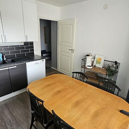 Tilava Kaksio, Saunalla Ja Saehkoeauton Latauksella. Tampere Bagian luar foto